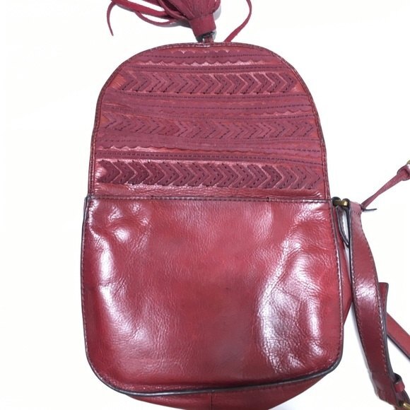 Fossil Emi Saddle Crossbody Leather Bag in Maroon - Picture 13 of 16